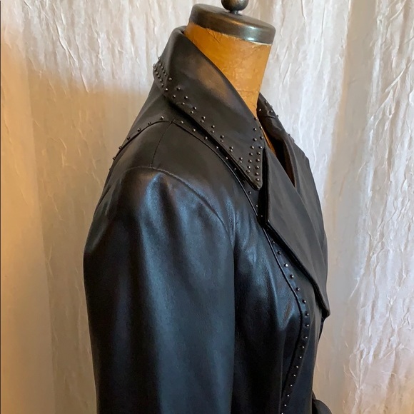 Vakko Sport Leather Coat - Picture 3 of 11